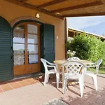 Borgo Guglielmo Aparthotel