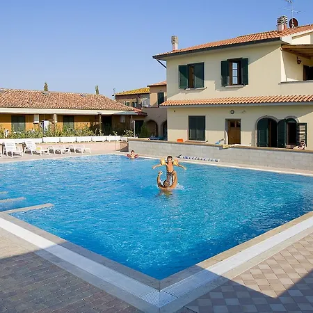 Borgo Guglielmo Aparthotel Marina di Cecina